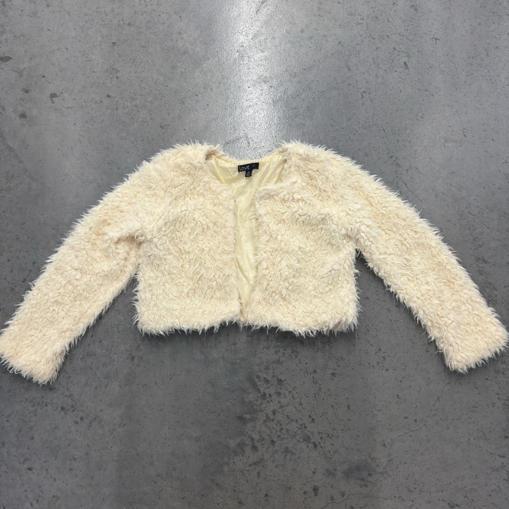 LOVE | Cozy Cream crop Jacket